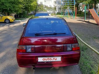 2004 Lada (ВАЗ) 2112, красный, 220000 рублей, вид 2