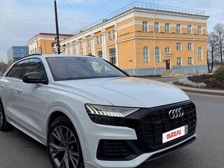 2019 Audi Q8 55 TFSI I (4M), белый, 6200000 рублей, вид 2