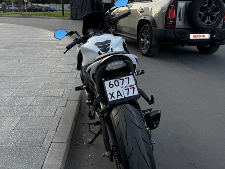 2020 Suzuki GSX-S 1000 F, белый, 1055000 рублей, вид 3