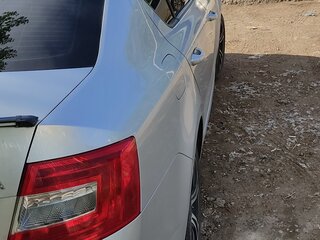 2013 Skoda Octavia II (A5) Рестайлинг, серебристый, 800000 рублей, вид 5