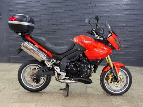 2011 Triumph Tiger 1050, красный, 575000 рублей, вид 3