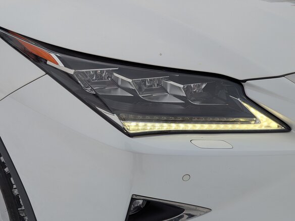 2017 Lexus RX 200t IV, белый, 4175000 рублей - вид 9