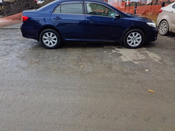 2011 Toyota Corolla X (E140, E150) Рестайлинг, синий, 1500000 рублей - вид 1
