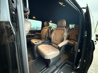 2023 Mercedes-Benz V-Класс Extra Long 300 d экстра длинный III (W447) Рестайлинг, чёрный, 14000000 рублей, вид 4