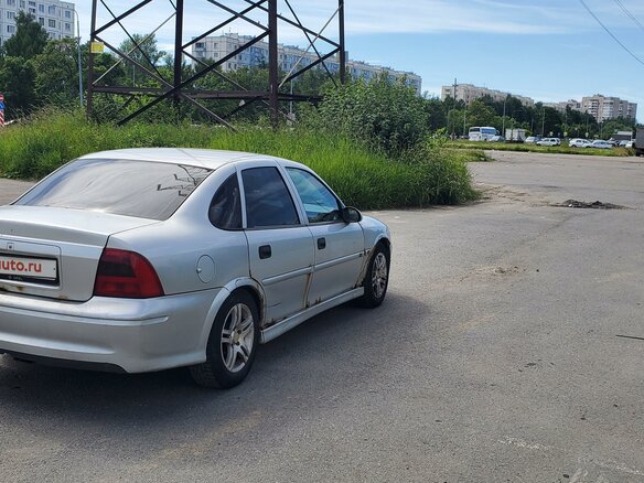 2001 Opel Vectra B Рестайлинг, серебристый, 140000 рублей - вид 2