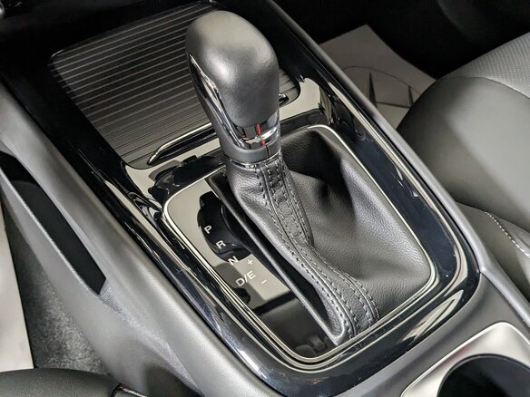 2023 MG 5 I Рестайлинг, чёрный, 1999000 рублей - вид 36