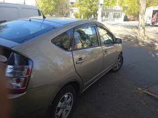 2005 Toyota Prius II Рестайлинг (XW20), коричневый, 950000 рублей, вид 3