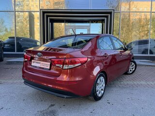 2015 Kia Rio III Рестайлинг, красный, 899000 рублей, вид 4