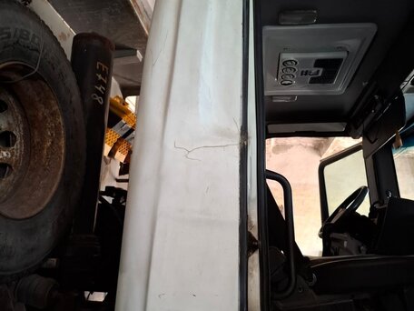 2012 Scania 4-Series, белый, 5000000 рублей, вид 2