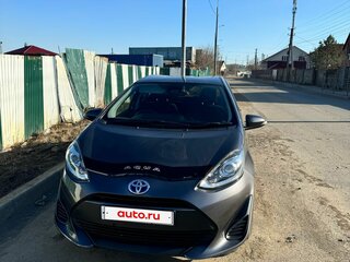 2018 Toyota Aqua I Рестайлинг 2, серый, 1150000 рублей, вид 1