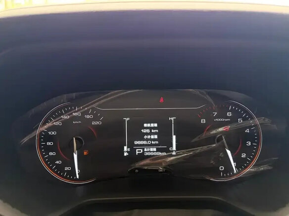 2022 Wuling Jiachen, бежевый, 1282000 рублей - вид 10