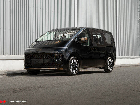 2025 Hyundai Staria I, чёрный