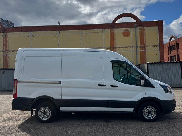 2017 Ford Transit, белый, 1790000 рублей - вид 3