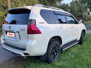 2012 Toyota Land Cruiser Prado 150 Series, белый, 3200000 рублей, вид 3