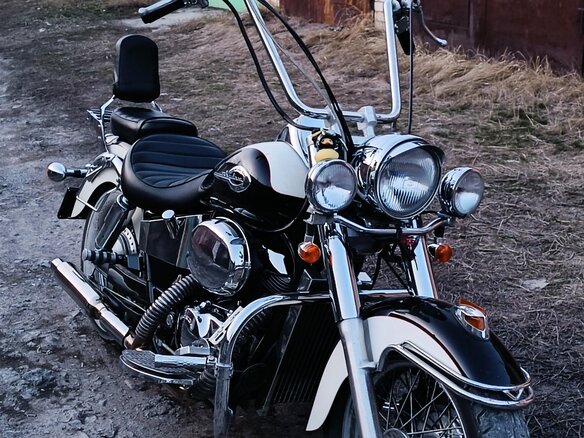2001 Honda Shadow 750, бежевый, 430000 рублей - вид 2