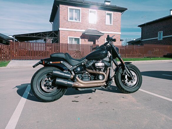 2019 Harley-Davidson Fat Bob, чёрный, 1800000 рублей - вид 5
