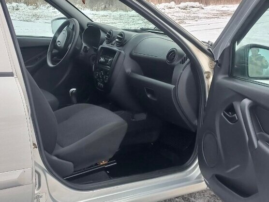 2016 Lada (ВАЗ) Granta I, серый, 370000 рублей - вид 16