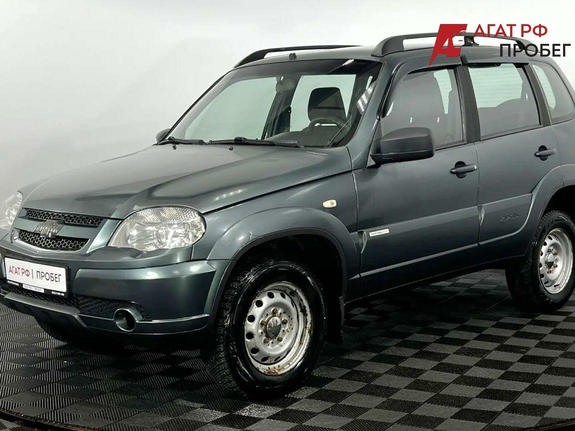 Открыть фотографии: Chevrolet Niva I Рестайлинг