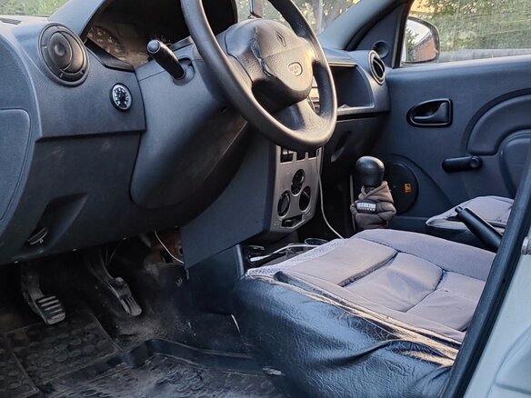 2008 Renault Logan I, серый, 270000 рублей - вид 15
