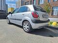 2005 Kia Rio II, серебристый, 430000 рублей - вид 1