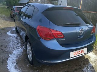 2013 Opel Astra J Рестайлинг, синий, 1050000 рублей, вид 5