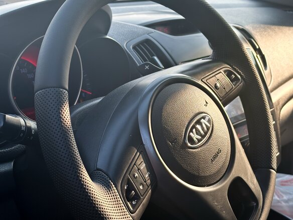 2011 Kia Cerato II, белый, 850000 рублей - вид 16