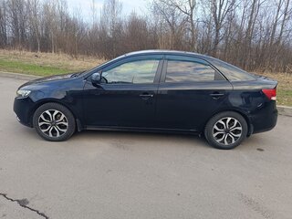 2012 Kia Cerato 6-speed II, чёрный, 670000 рублей, вид 4