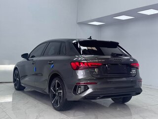 2022 Audi A3 Sportback 35 TFSI IV (8Y), чёрный, 1700000 рублей, вид 4