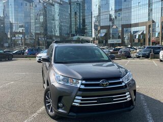 2019 Toyota Highlander III (XU50) Рестайлинг, серый, 3750000 рублей, вид 5