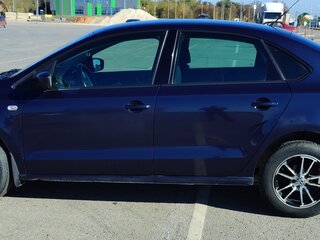 2011 Volkswagen Polo V, синий, 700000 рублей, вид 3
