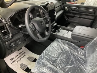 2023 Ram 1500 Crew Cab eTorque V, чёрный, 11200000 рублей, вид 2