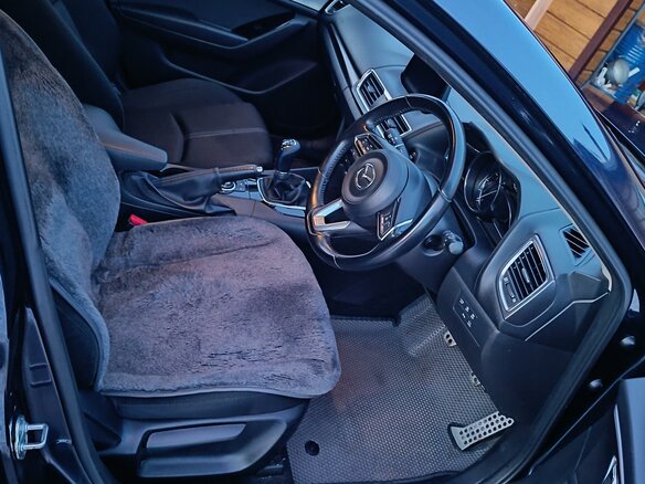 2018 Mazda Axela III Рестайлинг, синий, 1450000 рублей - вид 14