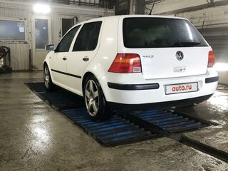 1999 Volkswagen Golf IV, белый, 300000 рублей, вид 4