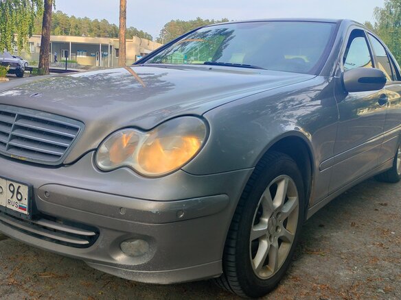 2006 Mercedes-Benz C-Класс 180 II (W203) Рестайлинг, серый, 700000 рублей - вид 9