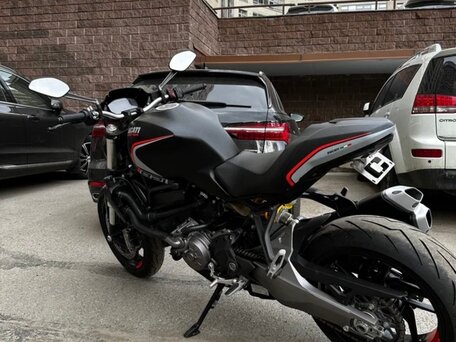 2020 Ducati Monster 821, чёрный, 900000 рублей, вид 1
