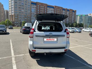 2016 Toyota Land Cruiser Prado 150 Series Рестайлинг 1, белый, 3950000 рублей, вид 4