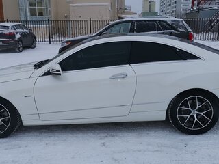 2010 Mercedes-Benz E-Класс 200 5G-Tronic IV (W212, S212, C207), белый, 1300000 рублей, вид 5