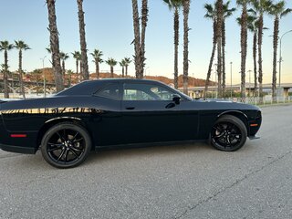 2018 Dodge Challenger III Рестайлинг 2, чёрный, 3990000 рублей, вид 5