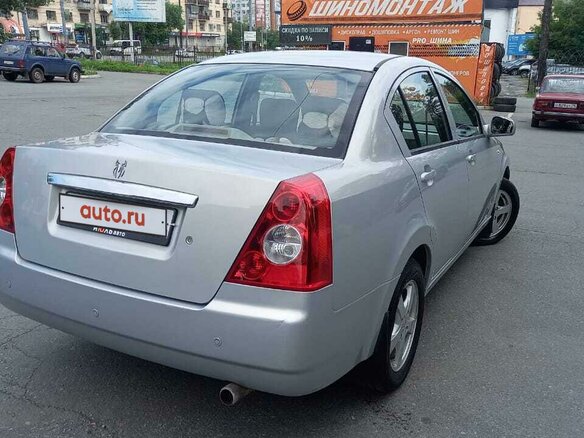 2010 Vortex Estina I, серебристый, 397000 рублей - вид 5