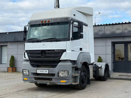 2006 Mercedes-Benz Axor, белый, 2300000 рублей, вид 1