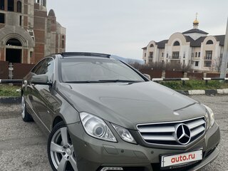 2010 Mercedes-Benz E-Класс 250 5G-Tronic IV (W212, S212, C207), серый, 1449999 рублей, вид 4