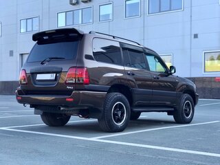 2006 Toyota Land Cruiser 100 Series Рестайлинг 2, коричневый, 4000000 рублей, вид 2