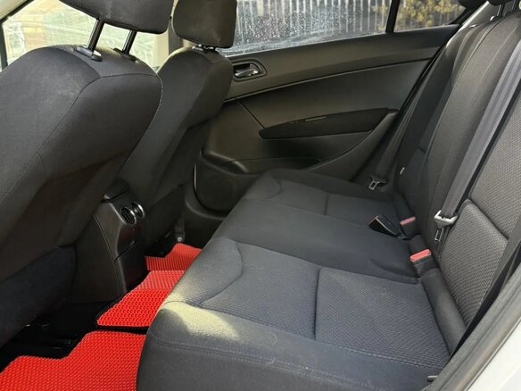 2014 Peugeot 408 I, белый, 600000 рублей - вид 11