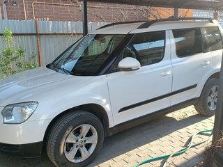 2011 Skoda Yeti I, белый, 820000 рублей, вид 5