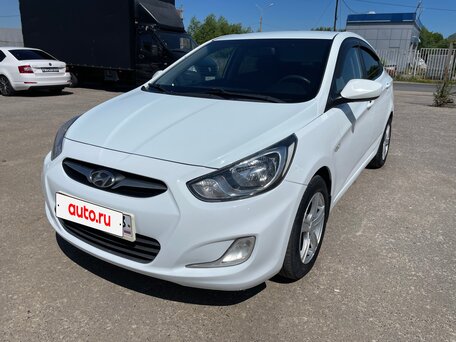 2012 Hyundai Solaris I, белый, 549000 рублей, вид 3