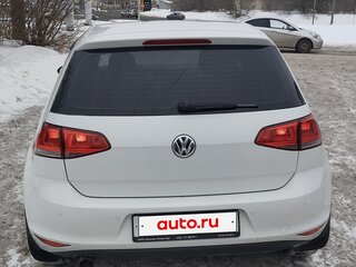 2013 Volkswagen Golf VII, белый, 1000000 рублей, вид 1