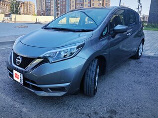 2019 Nissan Note II Рестайлинг, серый, 999999 рублей, вид 2