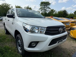 2022 Toyota Hilux VIII Рестайлинг 2, белый, 5500000 рублей, вид 1