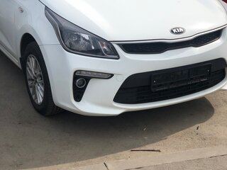 2019 Kia Rio IV, белый, 1700000 рублей, вид 4