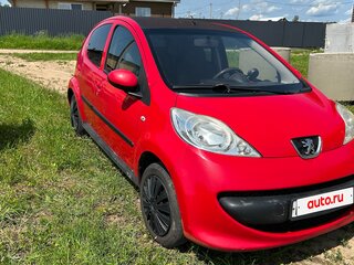 2007 Peugeot 107 I, красный, 300000 рублей, вид 2